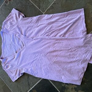 Lululemon Lavender V-Neck Shirt